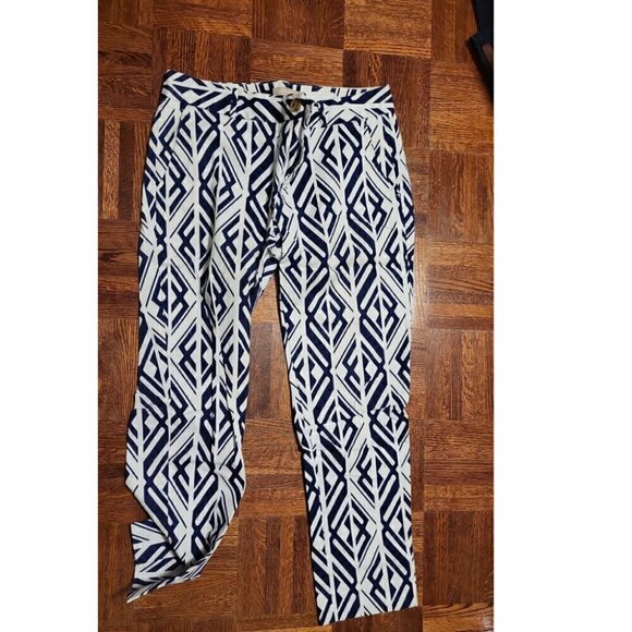 Banana Republic Women's Size 8 Navy And White Trousers Rise Flat Front Pant - Picture 3 of 5